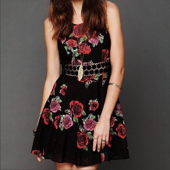 Free People black rose for and flare mini dress Vampire Diaries TV size 4 - Picture 11 of 12